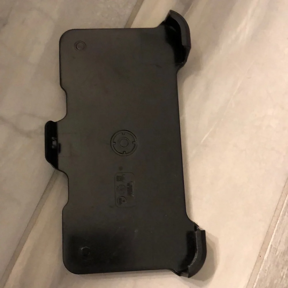 Otter Box phone Belt Clip M